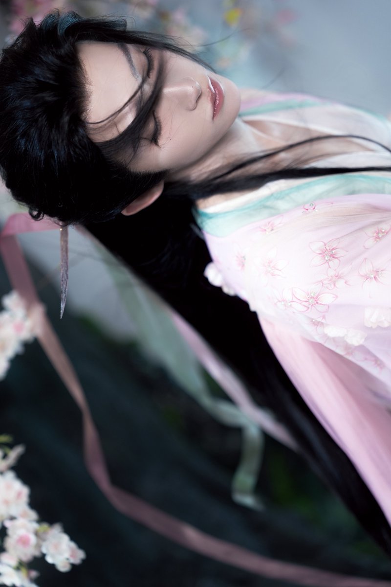 G_Charlie_Liuyu's tweet photo. 20260710 Liu Yu Studio Weibo Updates🌸

https://t.co/BHPKGwBCaW

#LiuYu #刘宇 #リュウユ
#리우위 #หลิวอวี่ #LưuVũ https://t.co/FBgzoCc3mO