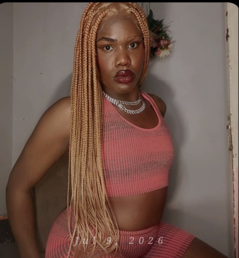 zaa_raw's tweet photo. Please me baby ๐๐ซฆ
#philly
#phillytrans https://t.co/0wSy9IgNQf