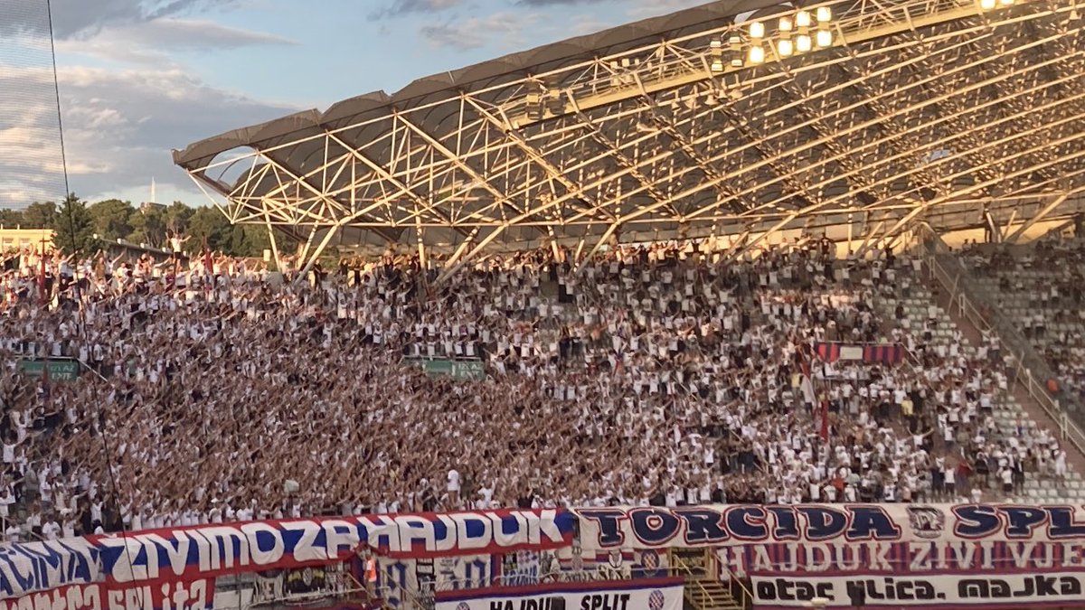 HeupinkToon's tweet photo. Hajduk Split v Zelina 2-0. https://t.co/jfbmvhBiyr