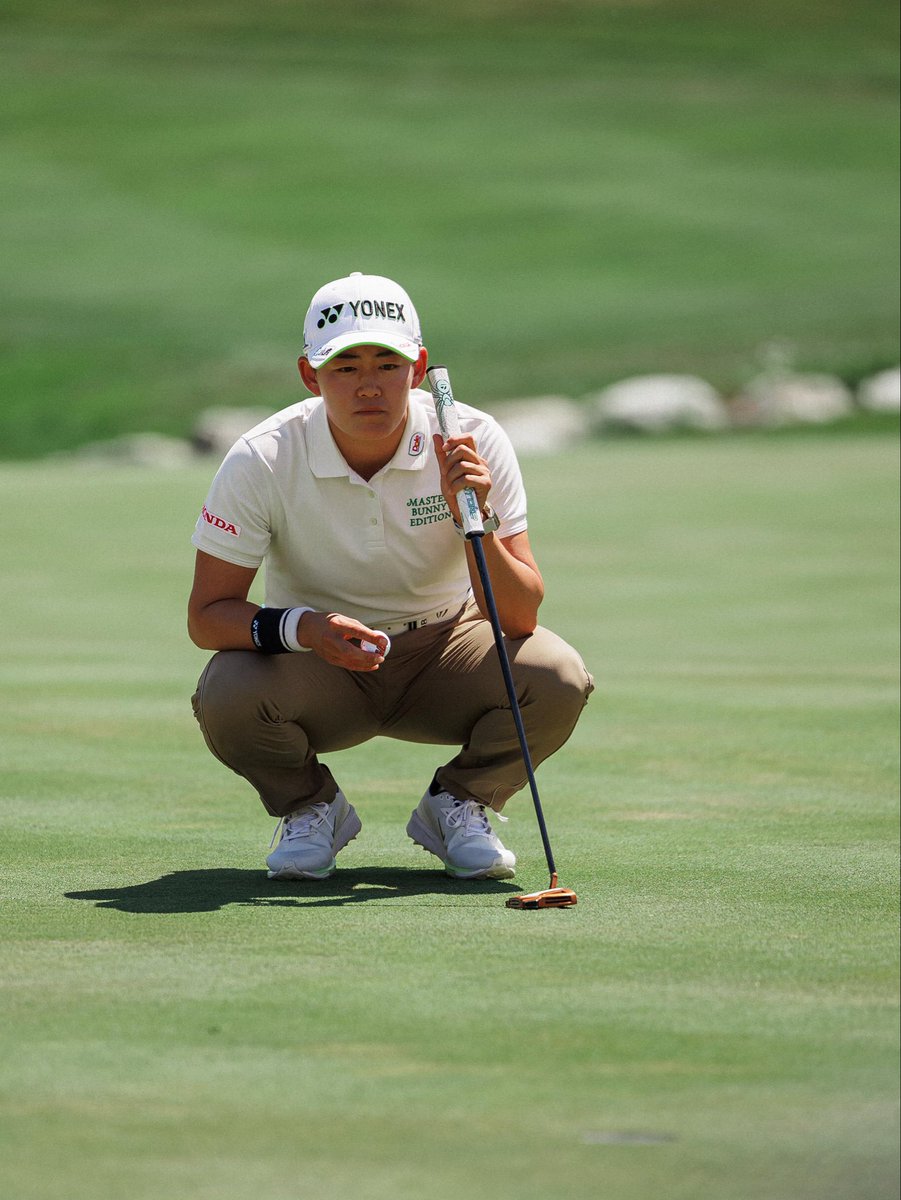 EvianChamp's tweet photo. No bogeys, no mercy.
Akie Iwai owns day one! ✨ https://t.co/B3qjh6M7go
