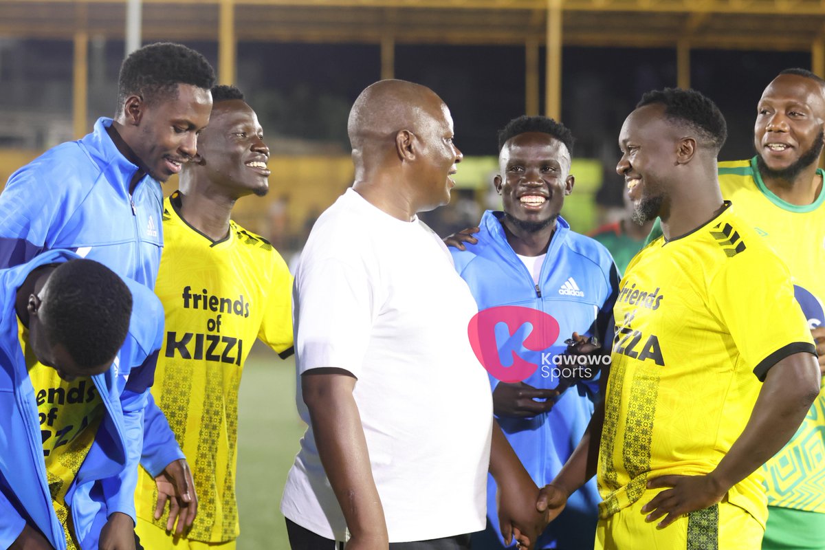 KawowoSports's tweet photo. Coach Mike Mutebi was in good spirits on his return to the Phillip Omondi stadium. ⚽🇺🇬🔥

#KawowoUpdates | 📸 @BataImages https://t.co/M1H5H07nOW