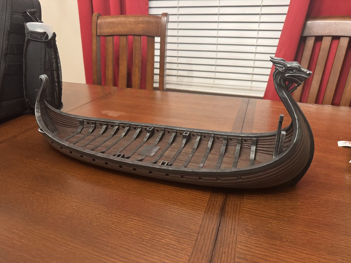 PhaseCaldera's tweet photo. I painted a boat! :D https://t.co/sklcG8qdrZ
