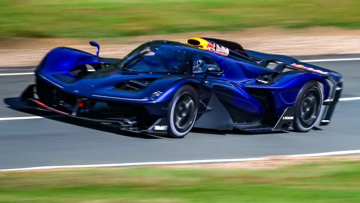 evomagazine's tweet photo. Red Bull’s rival to the Aston Martin Valkyrie AMR Pro and GMA T.50s Niki Lauda goes to the ultimate extreme, and we'll see it in action for the first time at Goodwood. https://t.co/bmLeJIpvX9