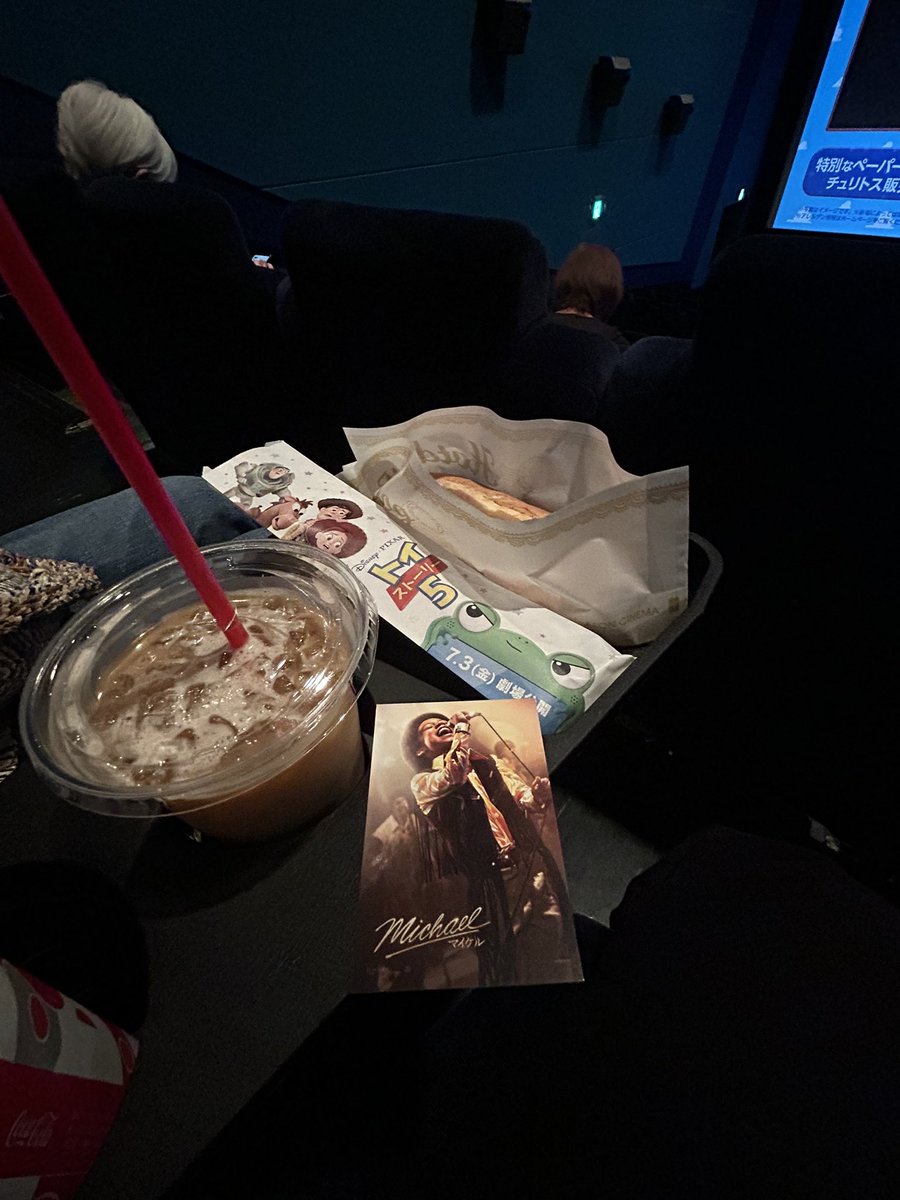 suu__188's tweet photo. .
4連休☺︎
.
初日の今日は友達と
映画『Michael／マイケル』からの
#スパイスカレー
.
先日のカレーも。
.
#ランチ
#カレー
. https://t.co/sTdP0htdIT