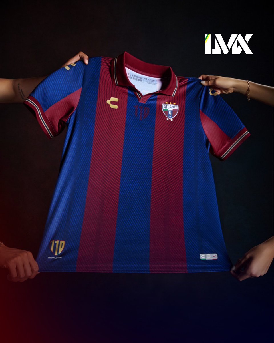 LigaMexicanaBR's tweet photo. 🔴🔵 RETORNO EM GRANDE ESTILO 🔵🔴

De volta à Liga MX após 12 anos, o ATLANTE anunciou o seu novo uniforme para a temporada 2026/2027.

Assinado pela Charly, a camisa faz alusão ao aniversário de 110 anos do clube azulgrana.

#LigaMXBrasil https://t.co/FRB2Q9I4Oh