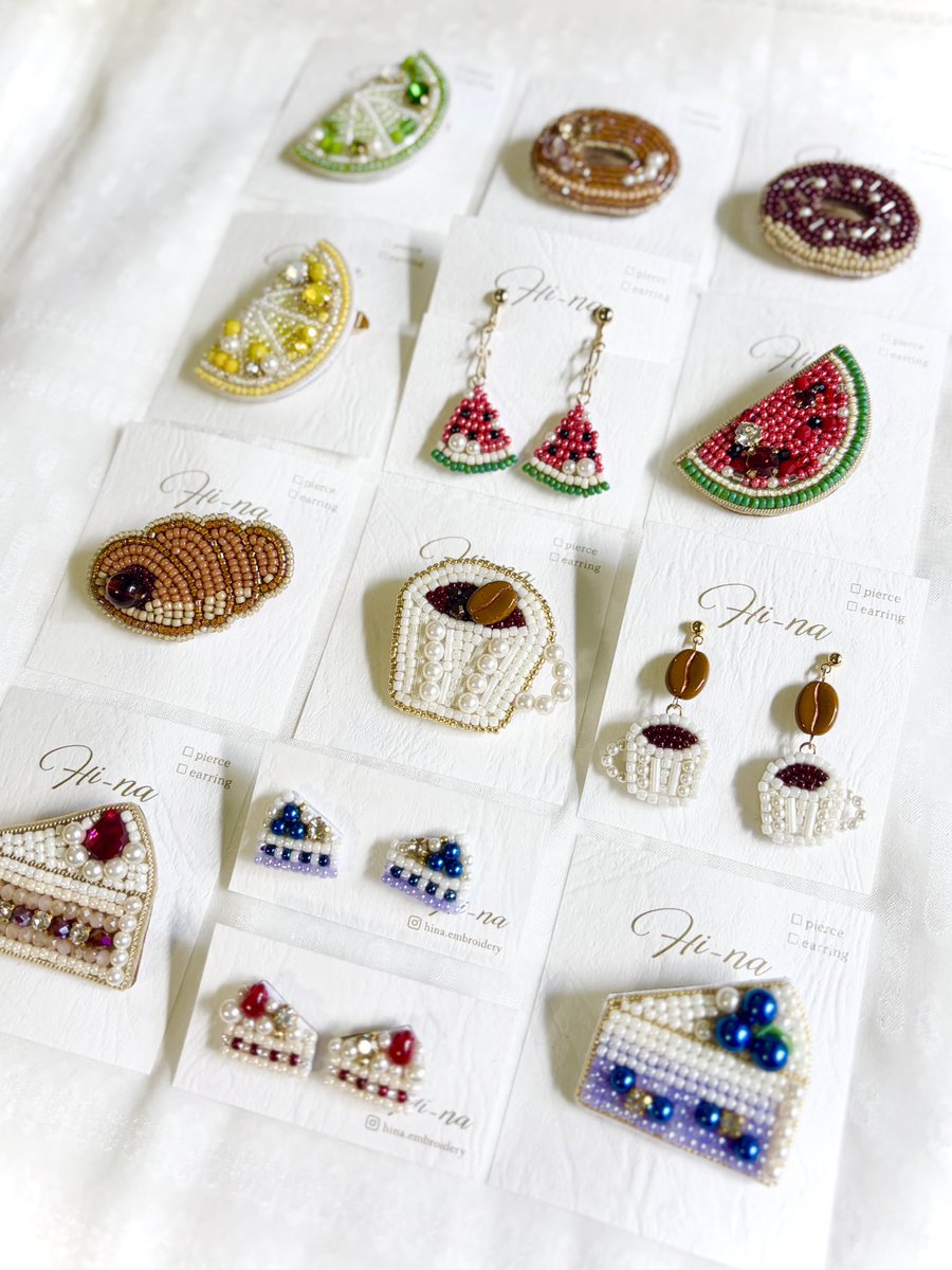 Hi_na_handmade's tweet photo. いよいよ明日開催！暑さ対策してお越しください！

【HMJお品書き】
カフェシリーズ、フルーツシリーズ

耳飾りはケーキ🍰とスイカ🍉、コーヒー☕️

🌟7/11.12
東京ビッグサイト

Hi-na
手刺繍と針仕事のアクセサリー
両日出展　ブース【A-82】

#ハンドメイドインジャパンフェス 
#handmadeinjapanfes https://t.co/5avxdteNdb