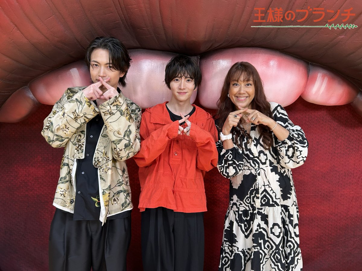 brunch_TBS's tweet photo. 【7/11 (土)】午前の部

＜映画コーナー＞
🎞『ラブ≠コメディ』より
#中島健人 さん #長濱ねる さんにインタビュー！

🎞『口に関するアンケート』より
#板垣李光人 さん #綱啓永 さんにインタビュー！

＜BOOK＞
📙 #黒木華さん『はるの献立日記』
📕 #若林正恭さん『青天』
#榎本ゆいな #鈴木美羽 https://t.co/w9CujNteiS