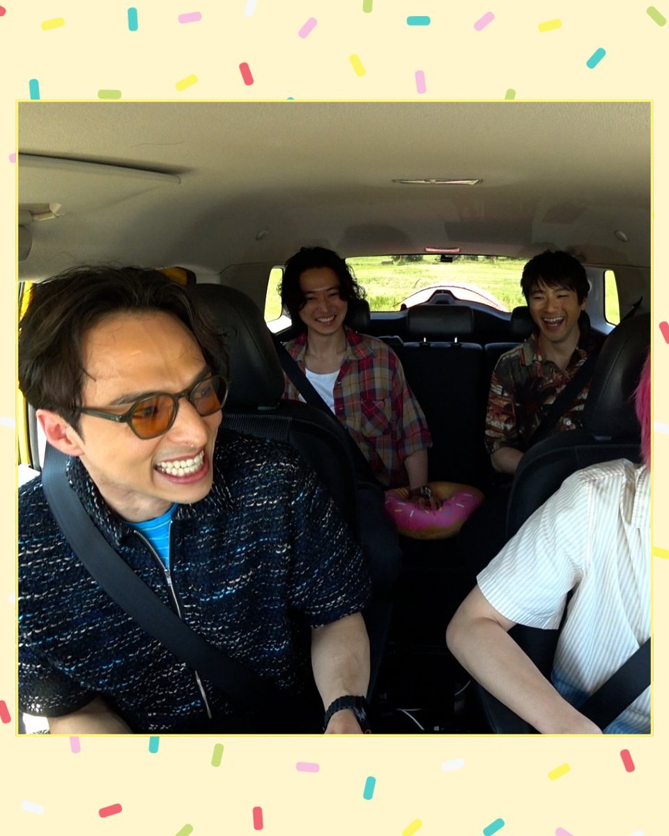 meshidora_ntv's tweet photo. 山﨑賢人さん・山田裕貴さんと一緒に
兼近大樹(EXIT)＆満島真之介が
千葉県房総半島でグルメドライブ旅

仲良しな兼近さんと山田さん！
初めて会った時の秘話を語ります🤣

山﨑さんが竹下通りでスカウトされたという
芸能界入りエピソードも！

日曜ひる12時45分からは #メシドラ ！
お楽しみに！🌈 https://t.co/uNiR6nsjAY