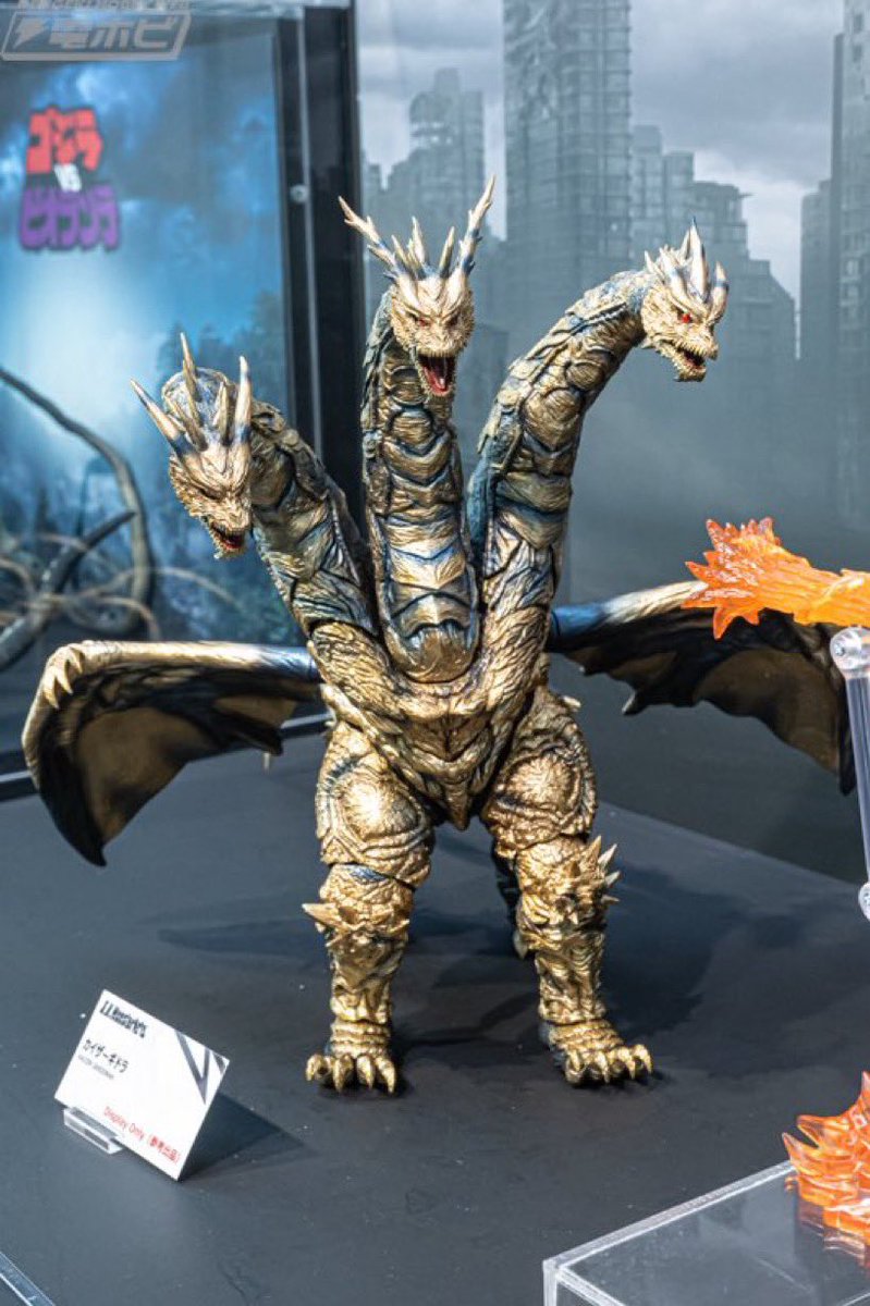 Komatu0673's tweet photo. モンアツのカイザーもいい感じだね。
まだ参考展示か、商品化はいつになるかな https://t.co/Z572tiPNIO