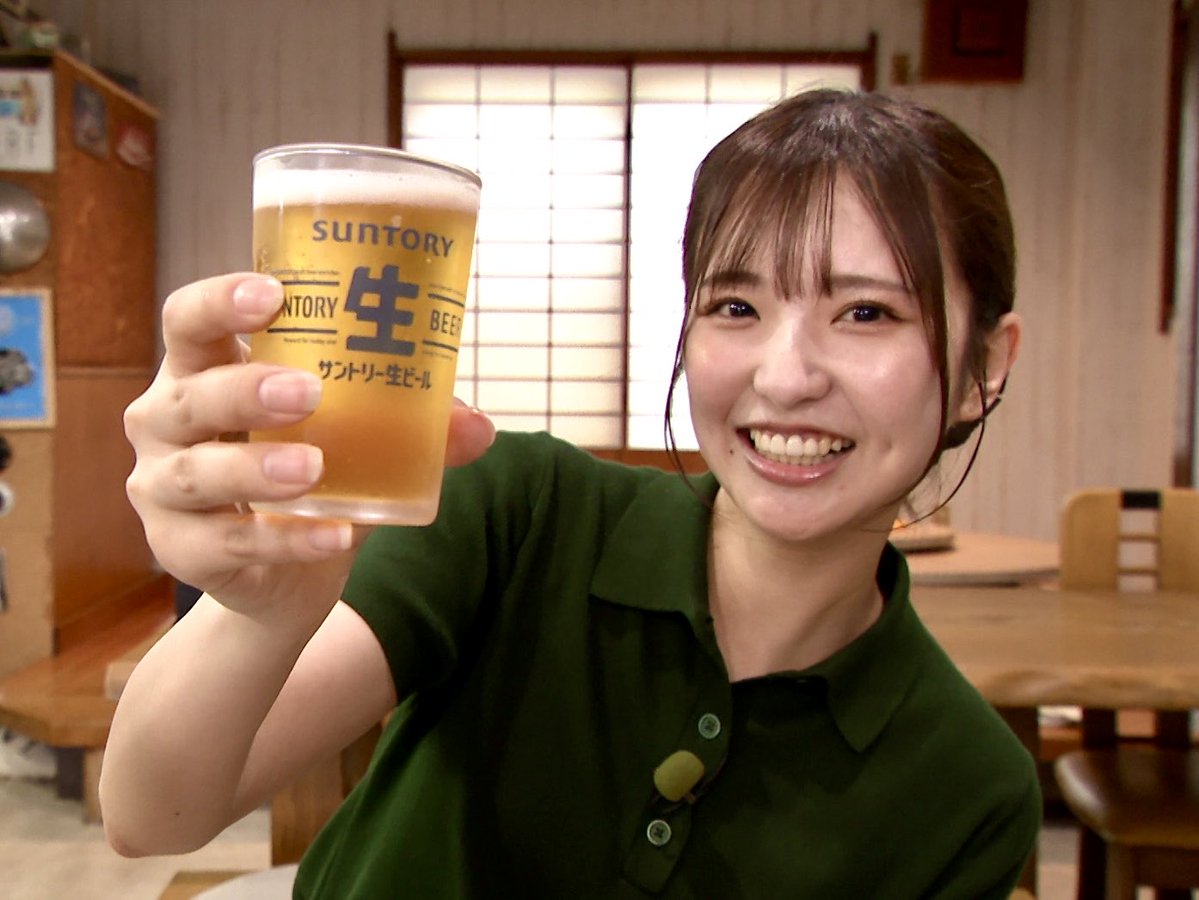machichuka_bstb's tweet photo. #町中華で飲ろうぜ
皆さん、１週間お疲れさまでした🍺
週明け、13日の放送は前半が玉ちゃんの茅ヶ崎編で何故か美羽ちゃんが登場😳

後半は彩菜ちゃんが平塚へ
前後半で湘南スペシャルです！

画像は彩菜ちゃんの決まりフレーズ
『町中かんぱーい』
暑さをビールで吹っ飛ばしましょう！ https://t.co/bQaw377Ijq