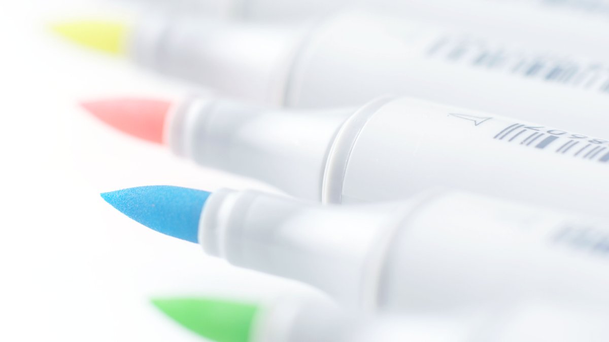 COPIC_Official's tweet photo. 国産アルコールマーカーもバズりたい！
製品にMADE IN JAPAN入りです。
来年40周年のコピックをよろしくお願いいたします✍️ https://t.co/prrdUd1X0F