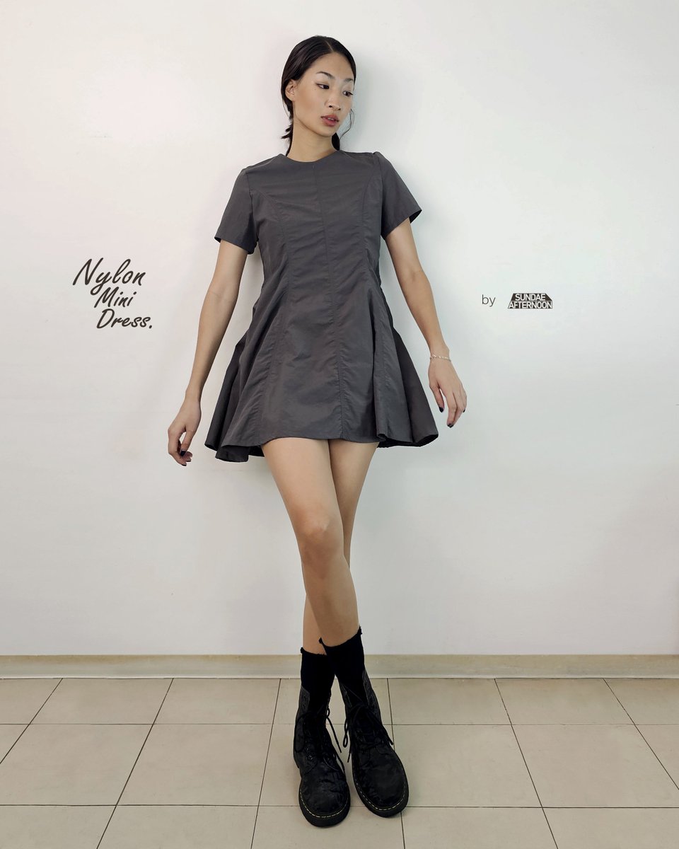 Sundae_AFTN's tweet photo. ✿ Nylon Mini Dress 🩶

- มินิเดรสผ้าไนล่อน มี 4 สี ขาว/ กากี/ เทา/ ดำ

✿ ราคา 790

✿ ทักแชทหรือสั่งซื้อ 👇
IG : https://t.co/brcwllNUqx…
Line : https://t.co/S8eEDzVYFS

#Sundaeafternoon #dress #minidress #เดรส #้เดรสสั้น https://t.co/55zcIMDsEj