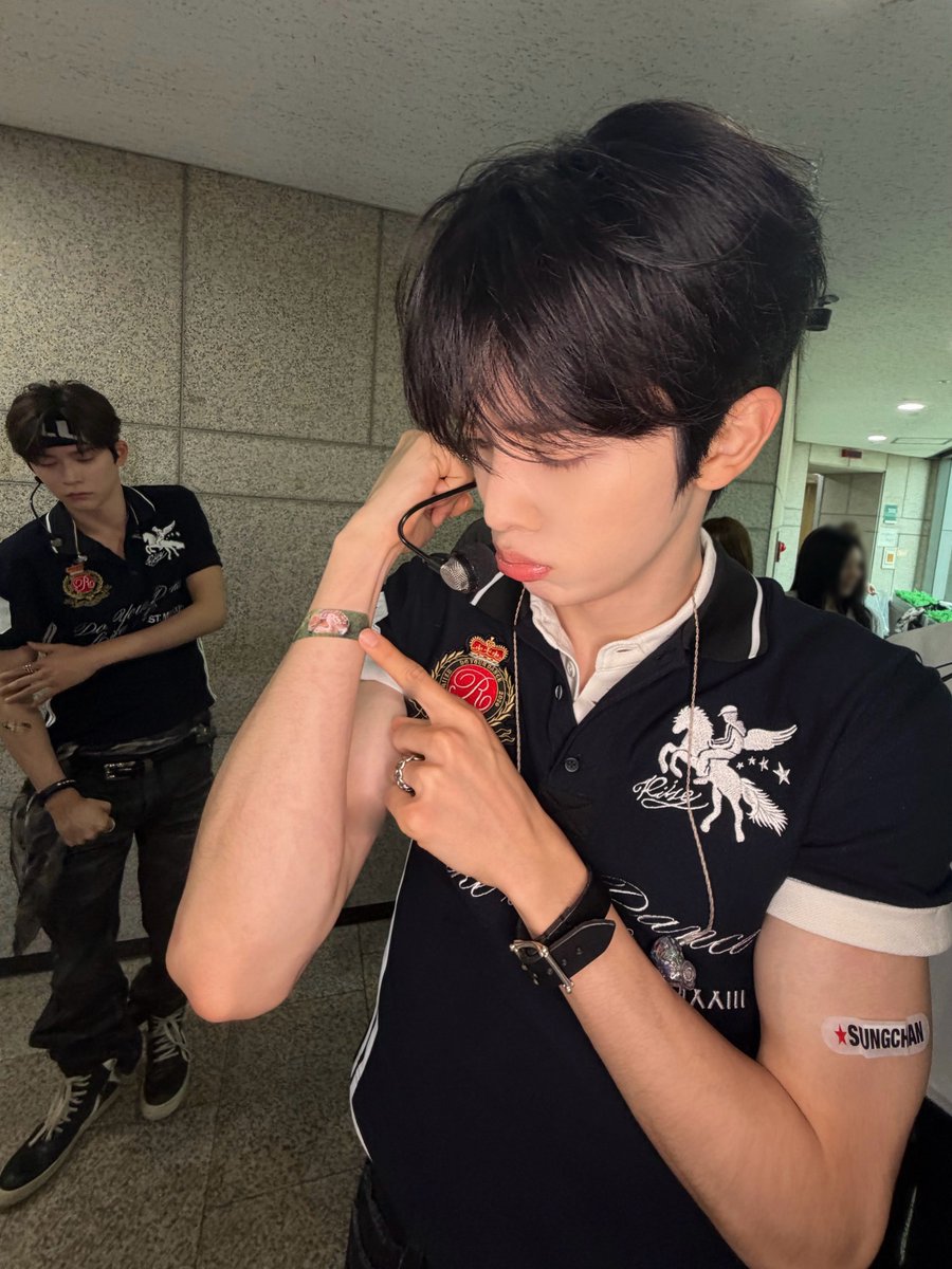 Seok. tweet media
