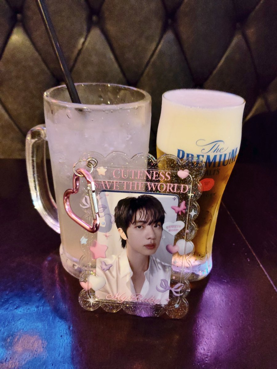 mayple54458145's tweet photo. 娘②と東京大神宮へ⛩️

娘は前回来た時まだお腹の中🤭
安産祈願もこちらの神社だった👶👶

その後は新大久保へ🇰🇷

オレオはどの店にもなくて…😭
売り切れちゃったんだね😐

ビョルジャンでポッサムハンサン🐷
娘はイイダコ炒め🐙

コスメやお菓子も沢山買って
楽しい1日でした😊
#夏休みは働くぞ #JIN https://t.co/CXENETBz0L