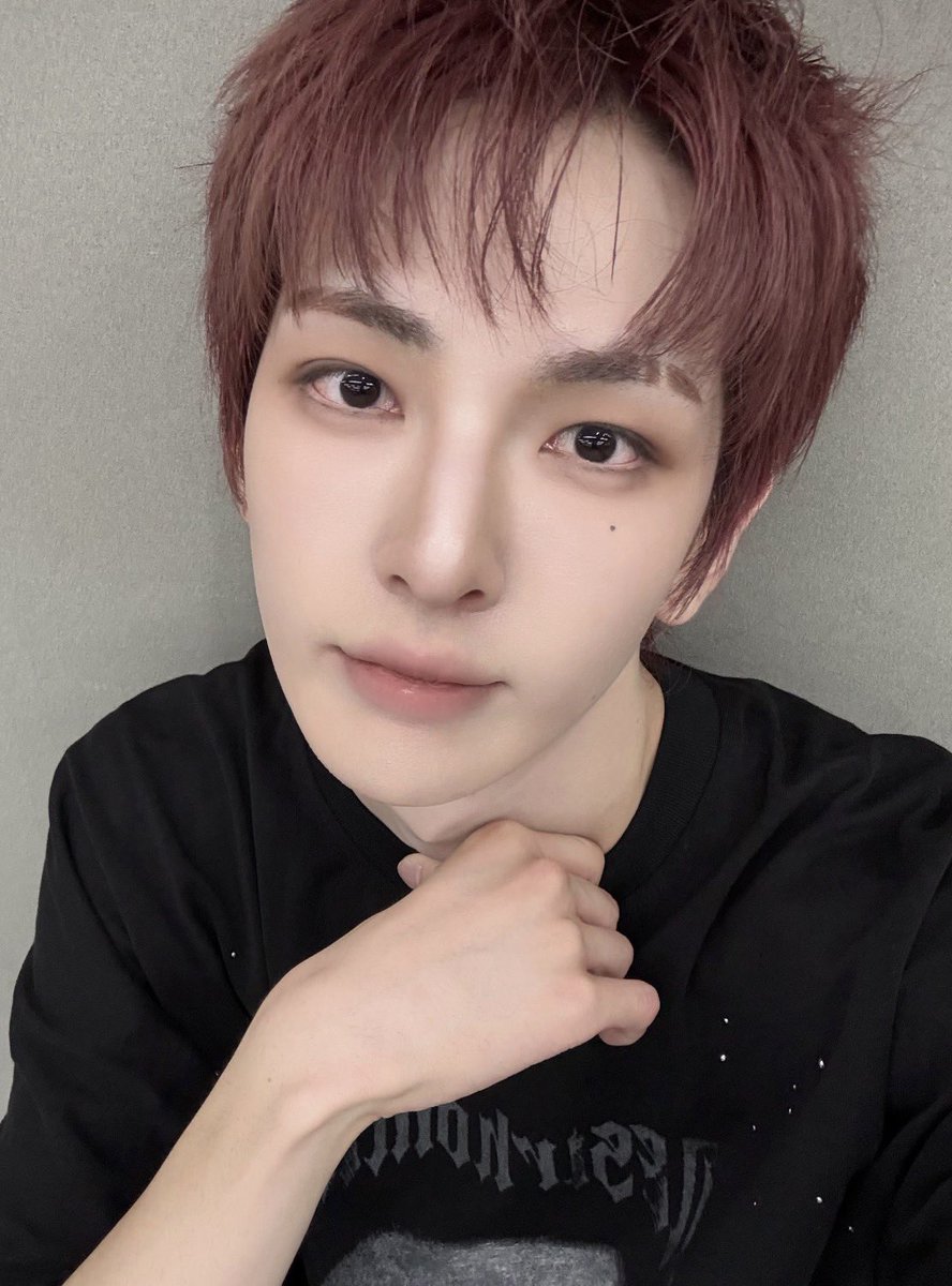 by_EPEX's tweet photo. 요즘 추구미 엘프🧝

#EPEX #이펙스 #MU #뮤 https://t.co/c9GpbAMOfm