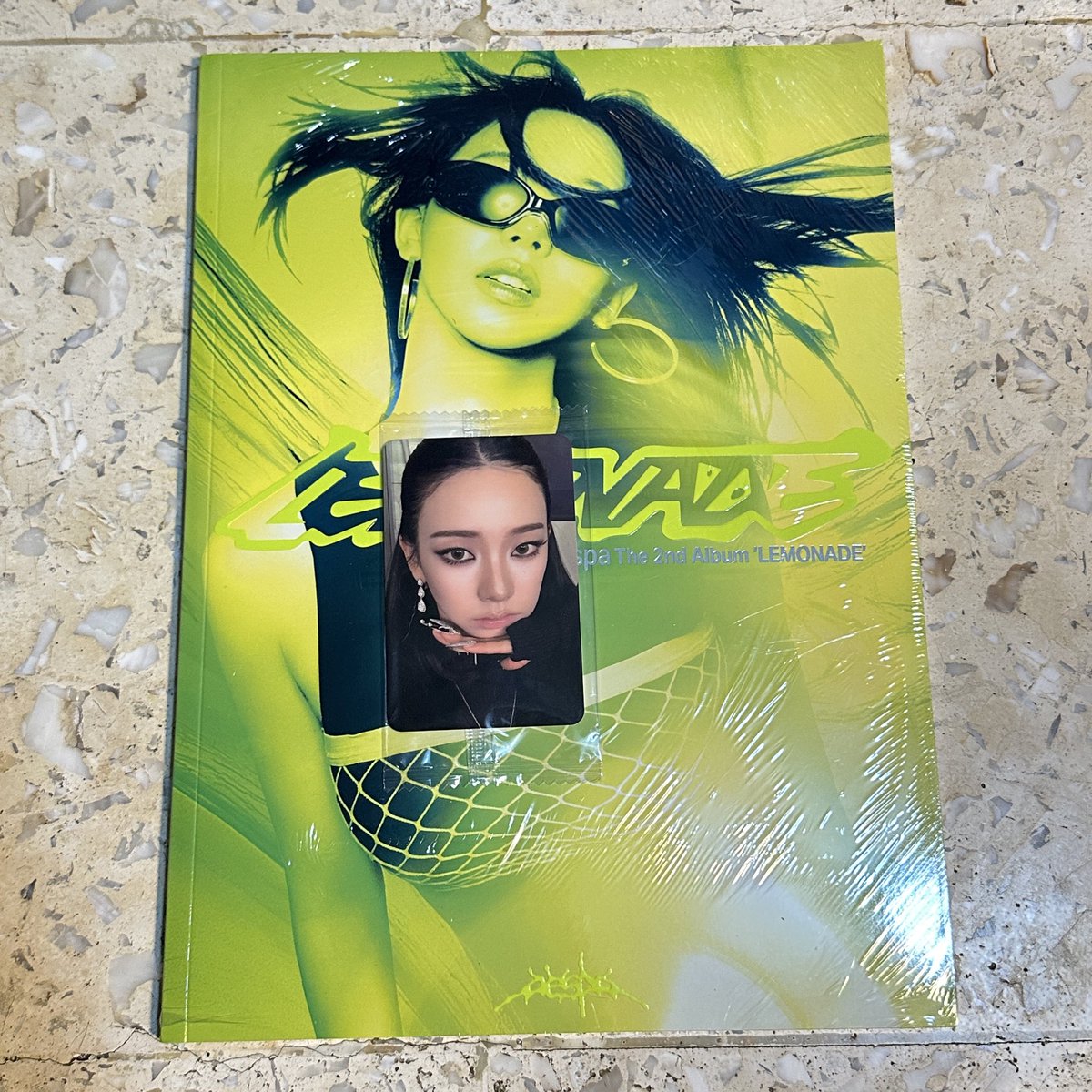 813sfile's tweet photo. ㅡ wts lfb ina aespa 2d album lemonade acid ver karina pob benefit ktown

330k
✅ sealed tersegel
✅️ packing + adm shpe
✅️ ready ina
✅️ can ship ww (paypal)

shpe : https://t.co/4N33aj0WGk

wts wtb https://t.co/WZMhilGxa8