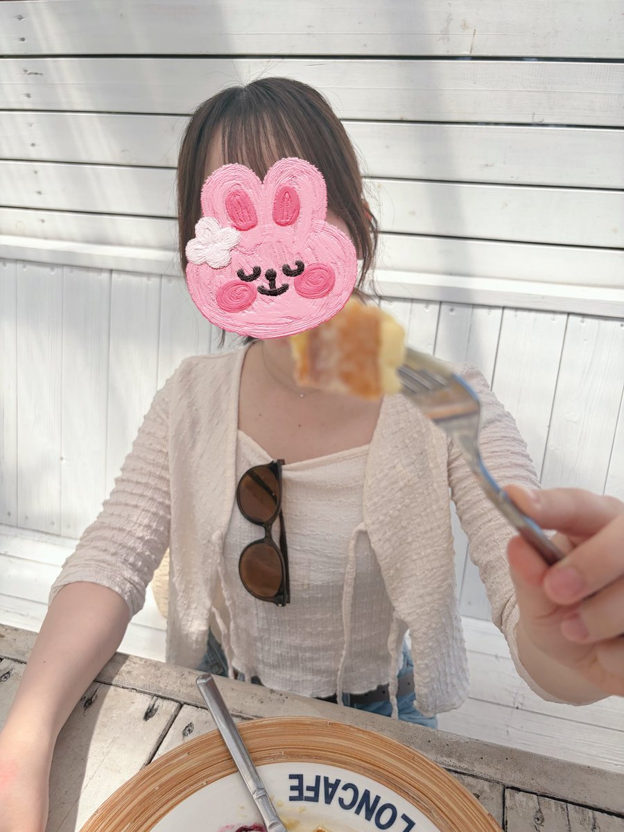 tsubu__anco's tweet photo. プラチナ・パスポートしてる🍒 https://t.co/8pjY30OWd9