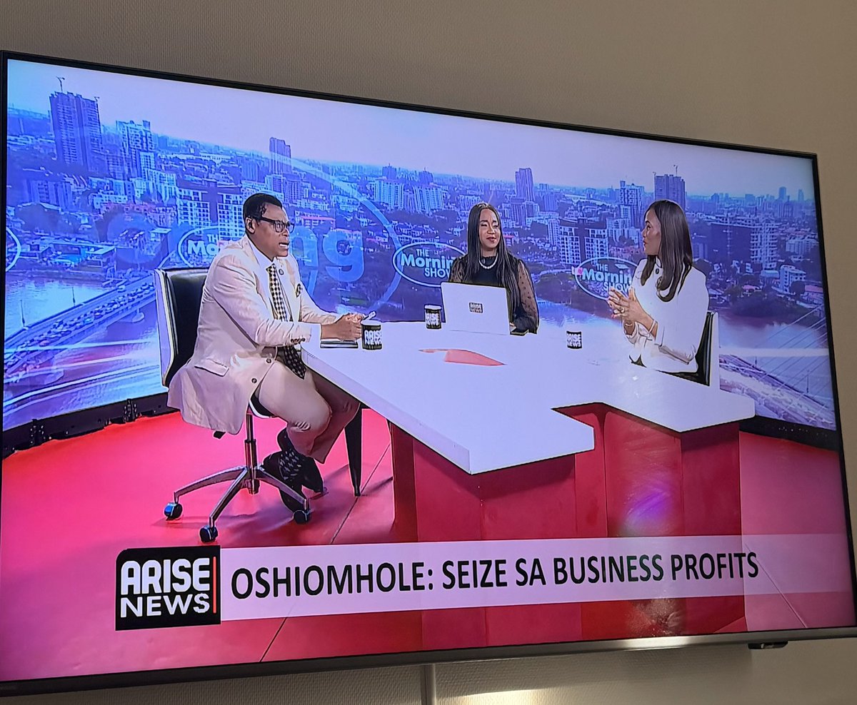 abdool_moh's tweet photo. “We cannot keep watching Nigerians being killed in South Africa while South African businesses are busy making profit in Nigeria. We should seize all the profits made by South African shares in Nigeria” 

- Senator Oshiomhole https://t.co/N7uplxywsO