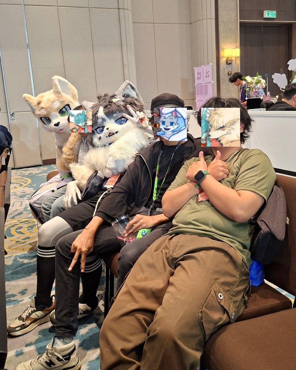 AroFursuit's tweet photo. https://t.co/n2LkIkajCv