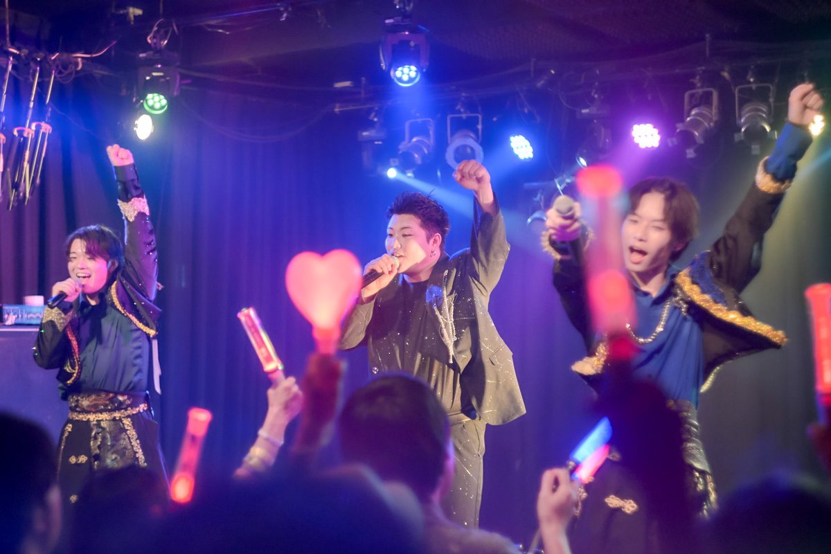 Ryusei060407's tweet photo. 生誕祭、本当にありがとうございました！
会場に足を運んでくれた皆さん、遠くから応援してくれた皆さん、たくさんの「おめでとう」と最高の景色をプレゼントしてもらえて、忘れられない一日になりました。もっとたくさんの笑顔を届けられるよう頑張ります。これからも竜征をよろしくお願いします！ https://t.co/q1AB5lOfgt