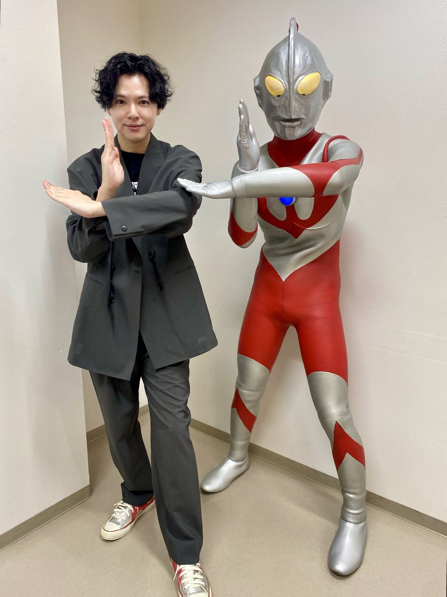 TakahashiHyouri's tweet photo. 祝！#ウルトラマン60周年 おめでとうございます！

「#ウルトラマンの日 in 杉並公会堂」
上映イベント『ウルトラマンティガ』『ウルトラマン誕生』
MCを務めさせていただきました。

今日という日をウルトラマンを愛するみんなと分かち合えた幸せ、一生忘れません。
ありがとうございました！ https://t.co/nz3YLb80Gy