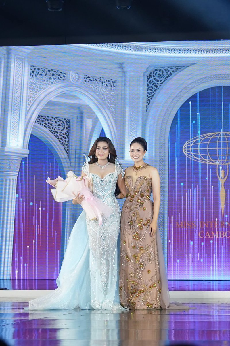 RakVirak91723's tweet photo. The final walk of So Pichvoleak Miss International Cambodia 2025 🇰🇭🇰🇭🇰🇭 @MissInterOrg #cambodia #sopichvoleak #missinternationalcambodia2025 #finalwalk https://t.co/lZNHoKoTgT