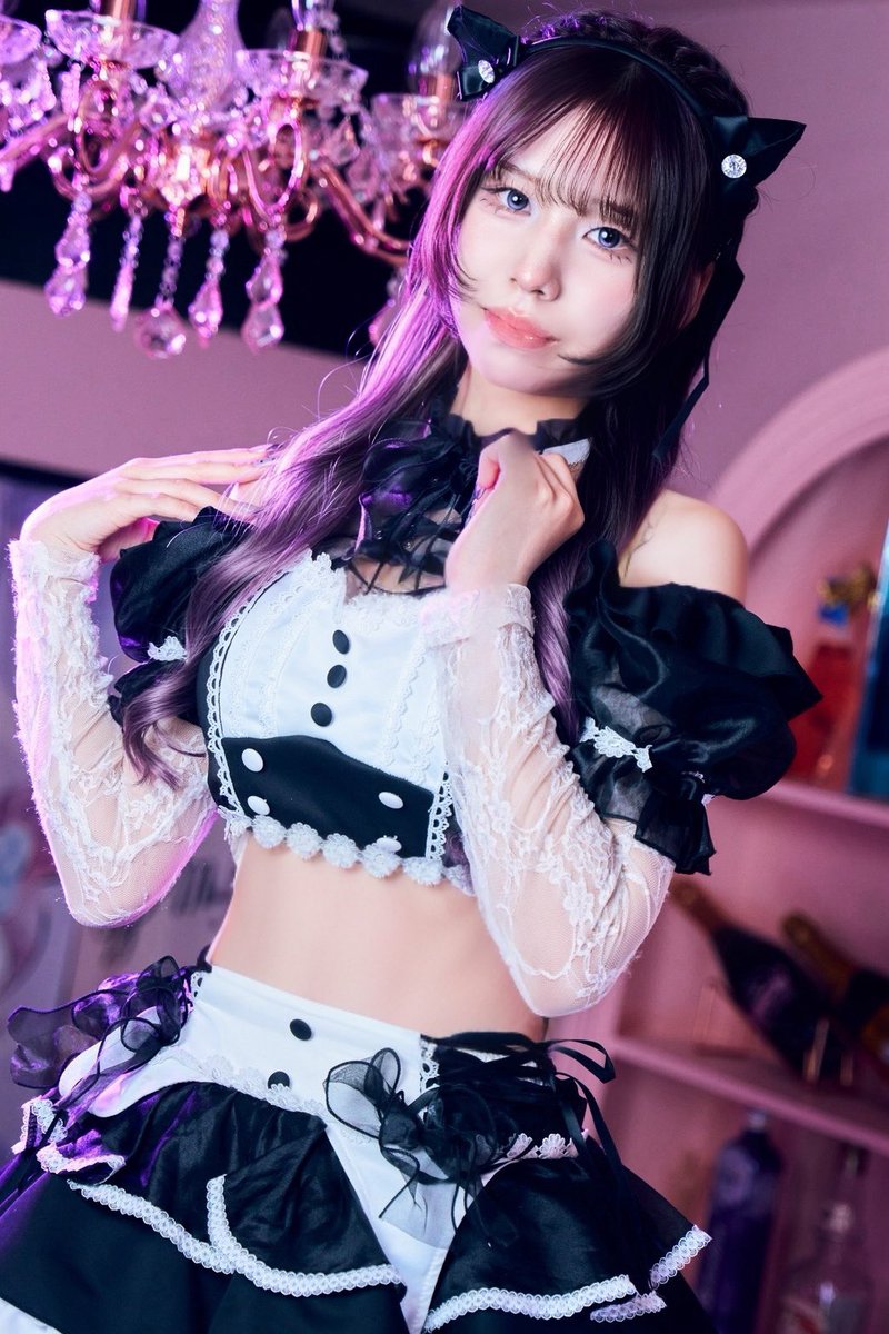 l0veconnect's tweet photo. ❤︎7月10日 (金) 20:00-翌5:00❤︎
本日のねこちゃんたち🐈‍⬛🎀

💛ひより  20-5  @tex_m_ 
💜ぱぴ      20-5  @PaP1_008 
🩷うい      20-5  @uichas2 

たくさんのご帰宅お待ちしておりますꕀ♥
 #コンカフェ大阪 #ミナミ #心斎橋 #キャスト募集 #コンカフェ求人 https://t.co/6GGtHLAGqL