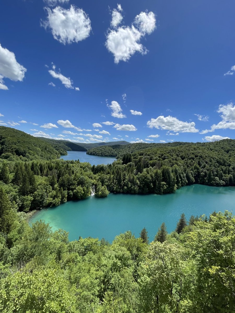 PlitviceLakesNP's tweet photo. “Nature is not a place to visit. It is home.” - Gary Snyder 🌿💚

📷 Balázs Balazsin https://t.co/nXcN0DR3FZ