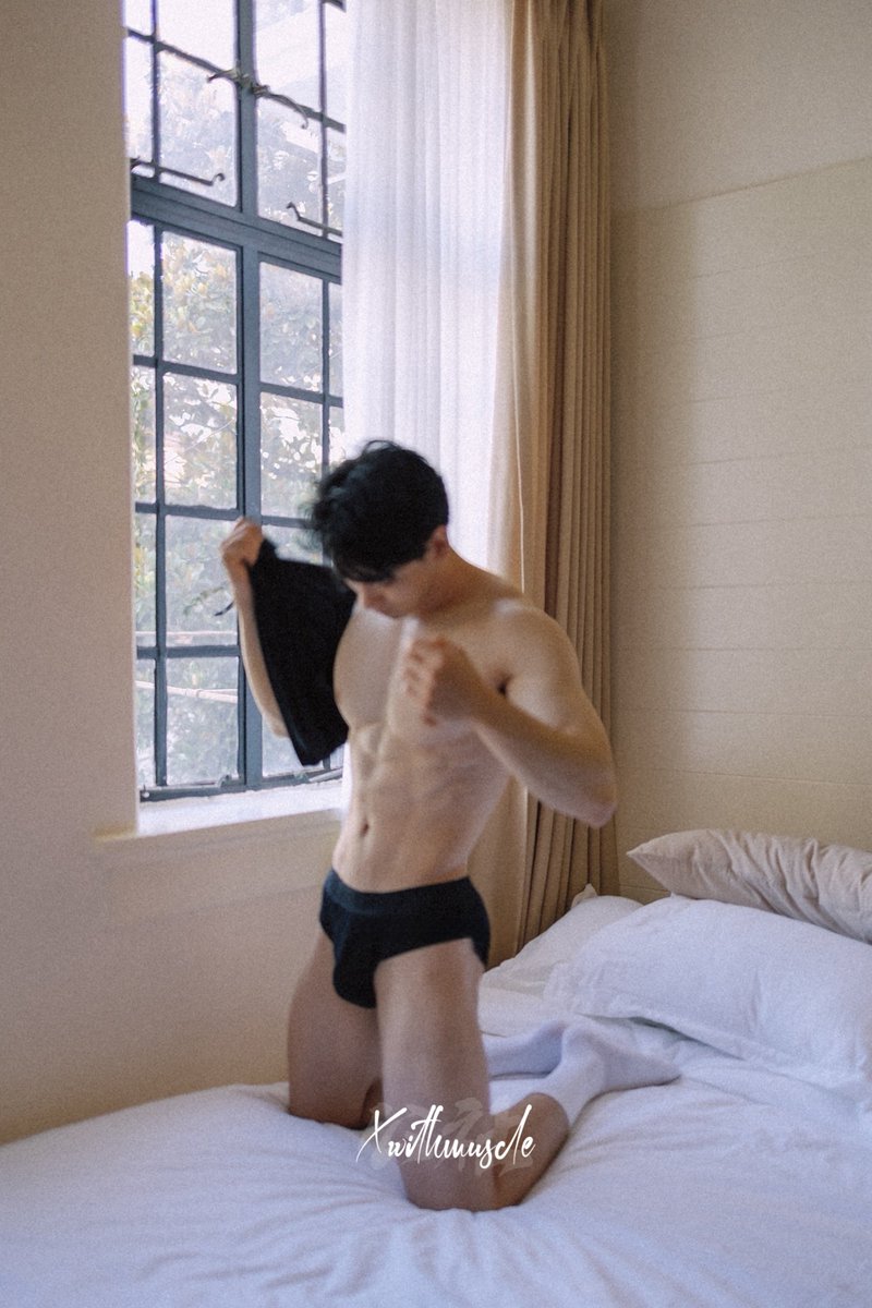 Xwithmuscle's tweet photo. 🏆阿荣教练 「183 78 10」

🔝擅长爆发力训练 #薄肌 颜值清爽 健身达人
✈️北上广深 杭州青岛赣州厦门汕头 全国授课 https://t.co/BO902iKVTV