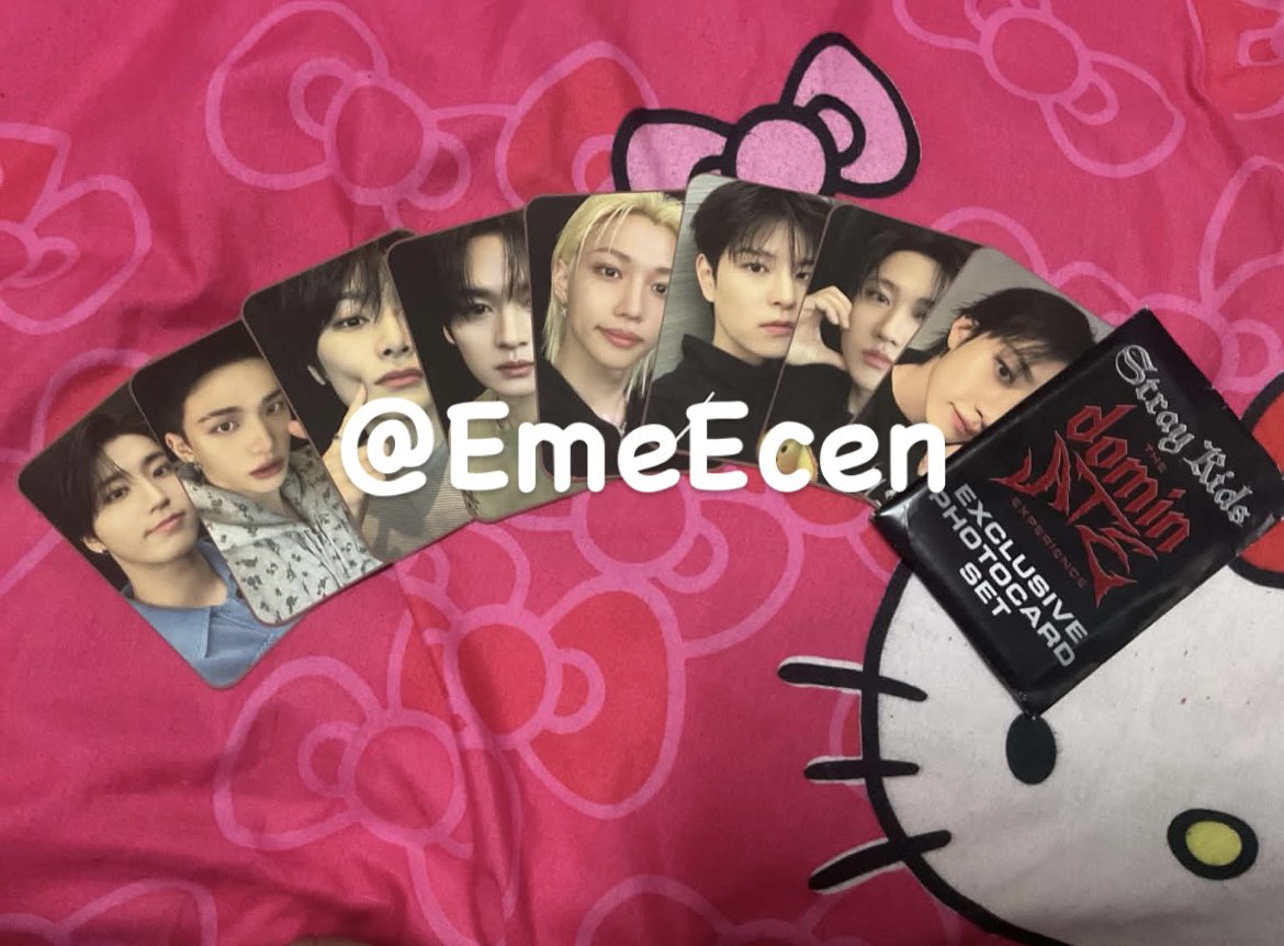EmeEcen's tweet photo. ปกติอันนี้ขายกันเท่าไหร่คะ #ตลาดนัดstraykids #ตลาดนัดเด็กหลง https://t.co/oxTkB45o7n