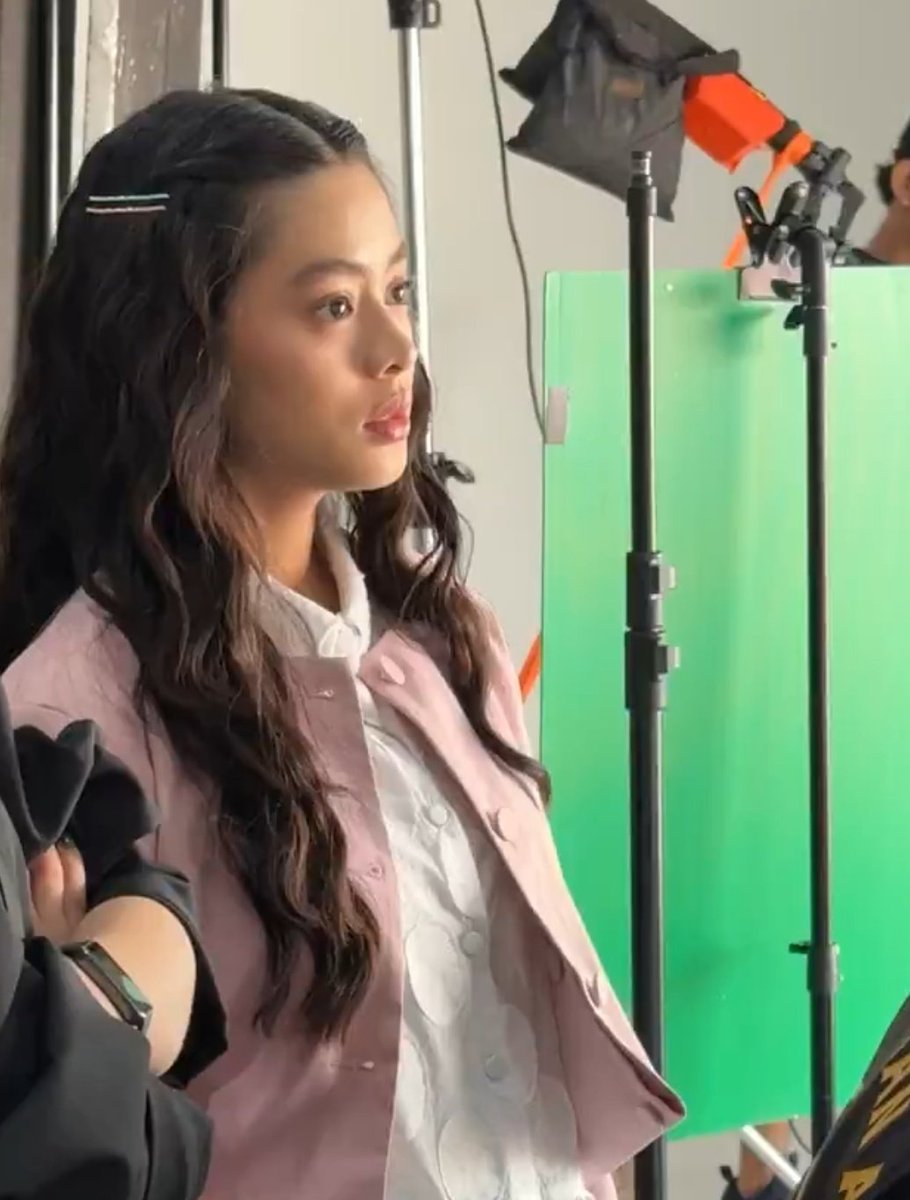ghinanaililaz's tweet photo. Pretty pretty as hellll. 🥺🤍 https://t.co/27ixhtzB86