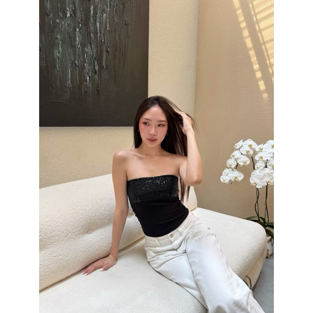 appymamoo's tweet photo. ส่งต่อเสื้อ Shewear 300 ส่งฟรี (S-M) #ส่งต่อเสื้อผ้า #ส่งต่อเสื้อผ้ามือสอง #เสื้อผ้ามือสอง #ส่งต่อpery #ส่งต่อuxryclub #เสื้อผ้ามือ2 #โล๊ะตู้ #ส่งต่อbrandymelville #ส่งต่อcintage #ส่งต่อstylist #ส่งต่อกระเป๋า #ส่งต่อduex #ส่งต่อrudy https://t.co/my7DbK7ls7