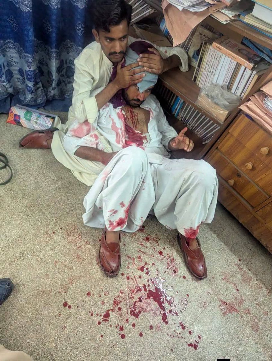 Sikanderhrind's tweet photo. I strongly condemn the violent clash at the University of Karachi in which elements affiliated with Jamaat-e-Islami’s student wing assaulted and injured Sindhi students.

It is deplorable that indigenous Sindhi students are being subjected to violence in their own homeland and are being denied access to educational institutions in Karachi.

These acts violate the fundamental right to education and a peaceful academic environment for the people of Sindh.

I demand that the University of Karachi administration and the Sindh Government — particularly the Inspector General of Police, Sindh, and the Chief Minister — immediately arrest all individuals involved in this incident and take strict legal action against them.

Violence and lawlessness inside educational institutions are unacceptable. The authorities must take immediate steps to ensure the safety of all students and maintain a secure academic environment where every student can pursue education without fear or intimidation.

The people of Sindh must stand united to protect our collective rights, dignity, and future. As the timeless quotation states: “United we stand, divided we fall.