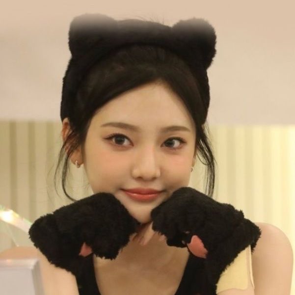 ning2pics's tweet photo. happy ningkitten day🐱 https://t.co/xAzXsE0ugR