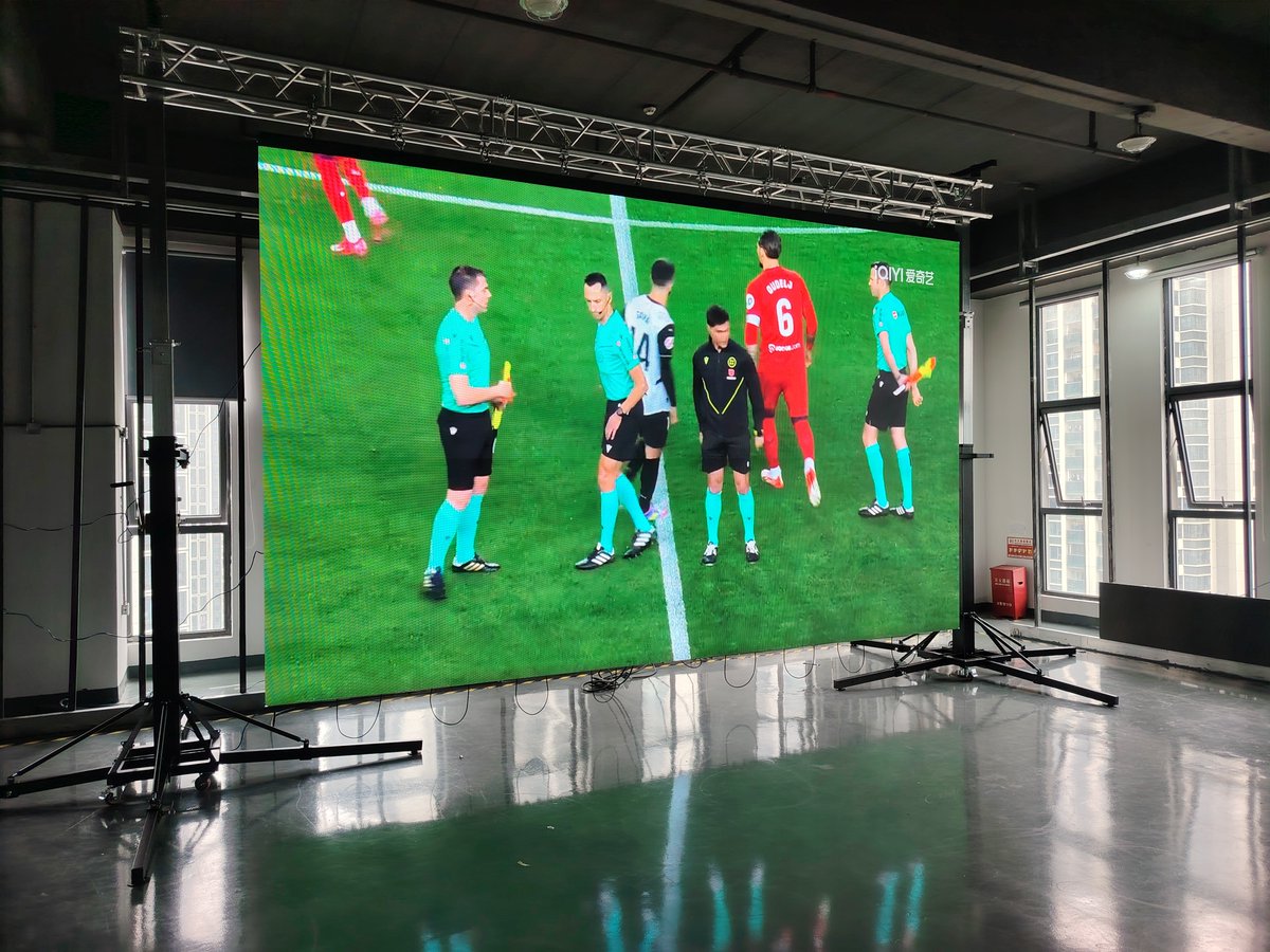 JasonFxj's tweet photo. LED rental displays, complete customization, modular splicing, flight case packaging, the top choice for stage design. https://t.co/LRzvlNR60G