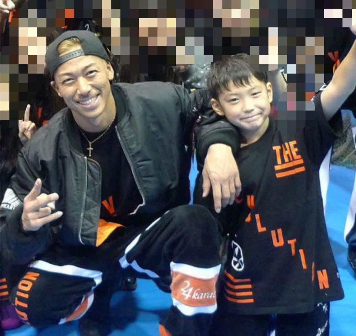 tjbb_'s tweet photo. AKIRAさんと共にエンタテインメントを作れる時代に
生まれてよかったです🔥
大きな背中追いかけさせて頂きます！

URBAN SAVAGE 本日から！
まずは大阪🔥
あーーーーーす！！！！

https://t.co/QKnraA6KSm

#HINATA @Hinata_sslux4
#TJBB #THEJETBOYBANGERZ https://t.co/Logbzj3c5f