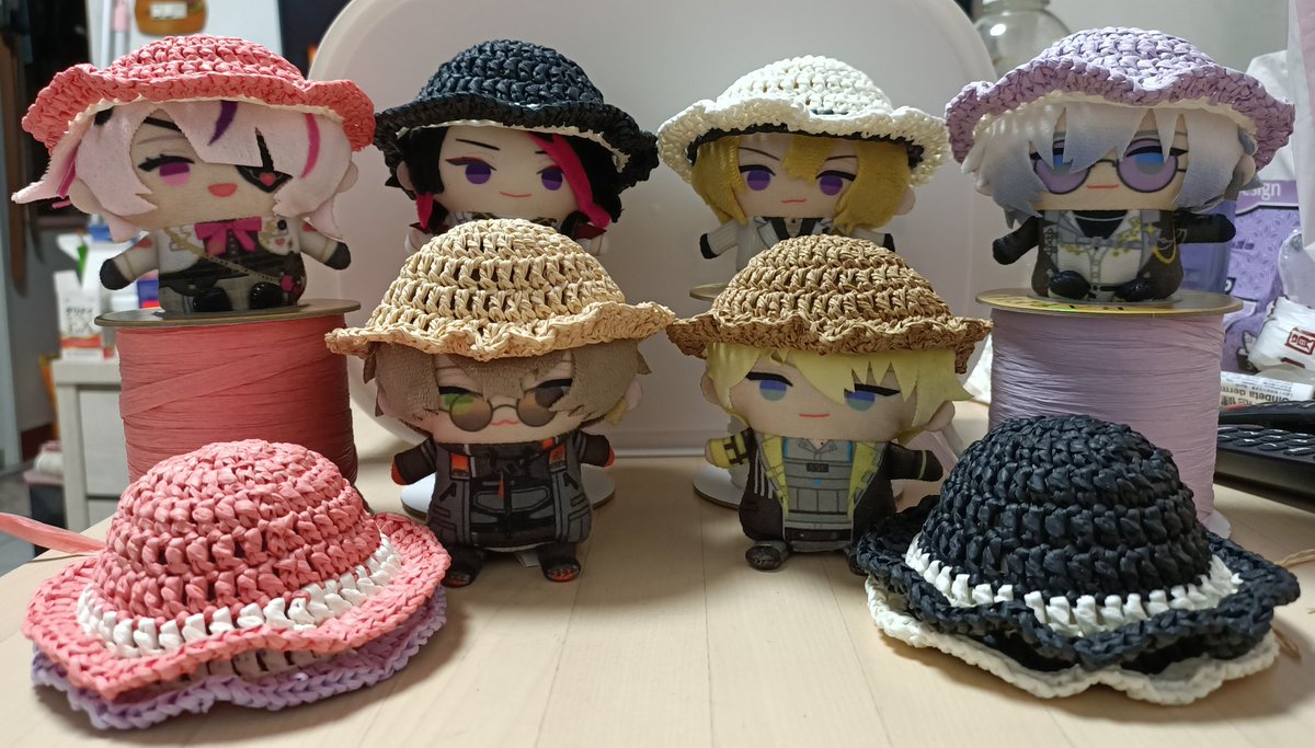 Jun077011's tweet photo. 👒大&amp;小草帽
不知道大家會喜歡什麼顏色
但我都做一些🥰🪡 https://t.co/64b6su24Vg
