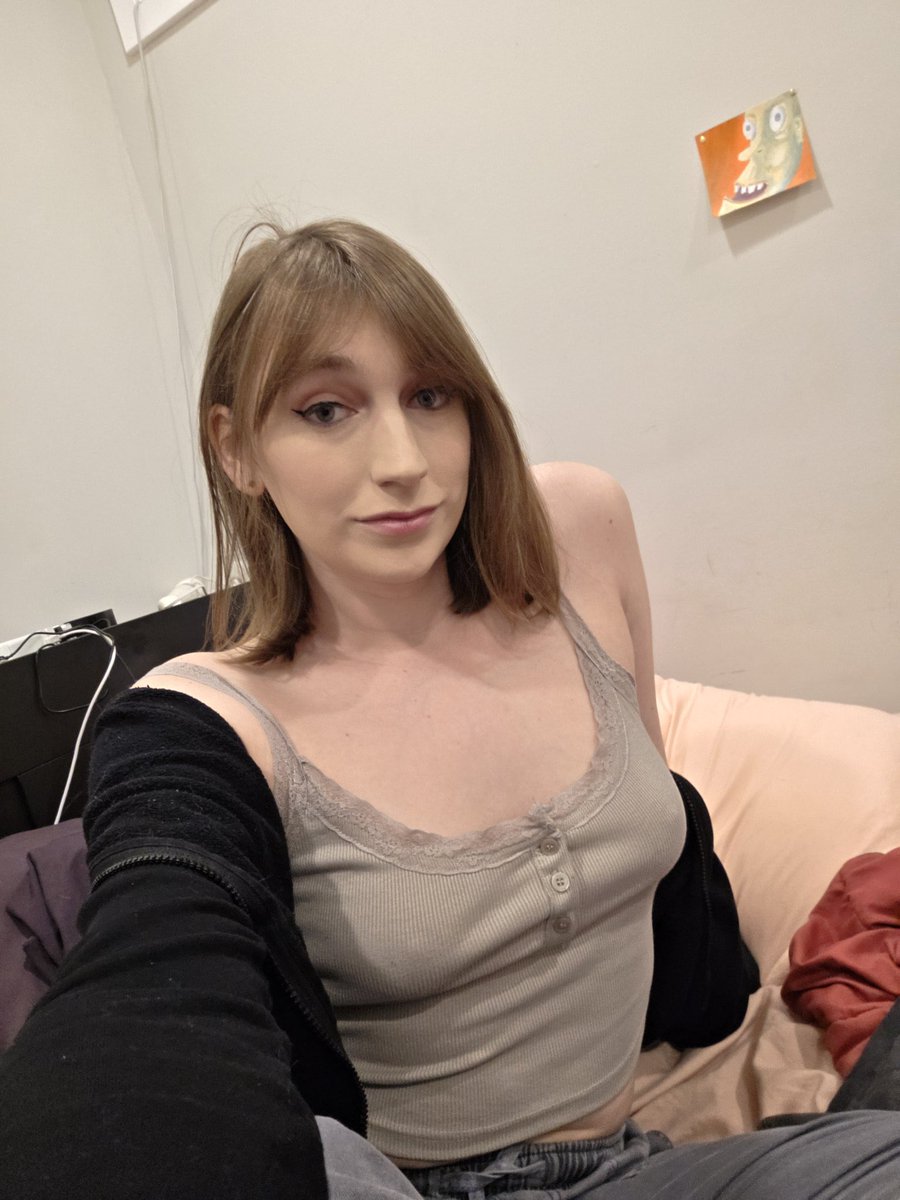 specialrelb7le's tweet photo. Would you trans gal!?!? https://t.co/NMwfQFucIa
