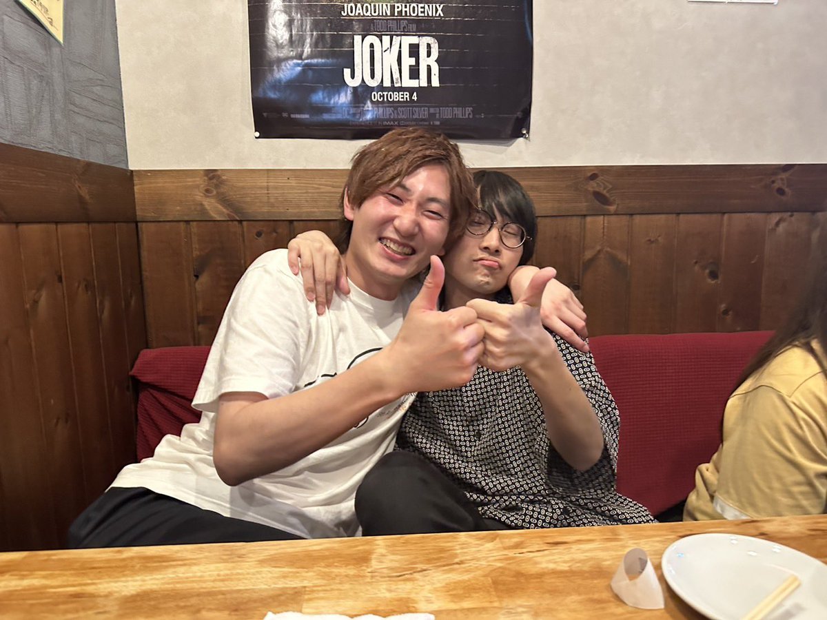 piumusica_Higu's tweet photo. 朝まで最高の気分で打ち上げするなんていつぶりだよ
ピウムジカと一緒にいてくれてありがとう
新潟大好きや！
ぼこちゃん！
ありがとう！！ https://t.co/aa79iVG0xk