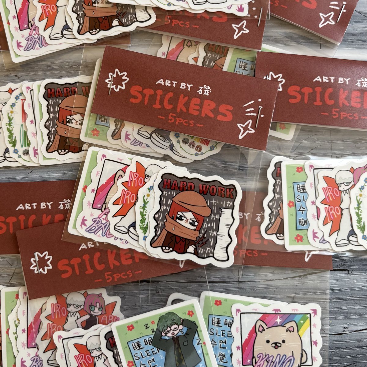 do_ekeko's tweet photo. 8/23（日）、コミティア157にて初参加します！

現世と天国の間の世界を描きました🏝️
当日、本とシールとピンズ（4種）を販売します✨
サークル名は「わくわくデスク」です🌿
皆さんに会えるのを楽しみにしてます〜！😆

#COMITIA157 #コミティア157 https://t.co/iytCR501W9