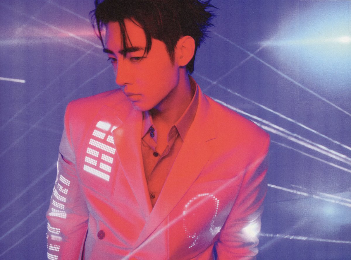 hoonibap's tweet photo. [SCAN] BAZAAR Star: The Cosmic (2)

#성훈 #SUNGHOON https://t.co/DjuJylPoUR