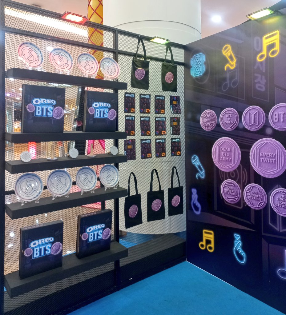 fariarity's tweet photo. Review Event Oreo BTS Jakarta

📍Lotte Mall Jakarta, Event Atrium - GF
📆 9-12 Juli 2026
Free photobooth, produk Oreo BTS, dan tote bag

*Tote bag terbatas 400/hari kata mbanya, tp bisa jadi beda2 jg stok perharinya.. kalo product Oreo BTS pasti dapet🫰 https://t.co/F4CvUVCdLQ