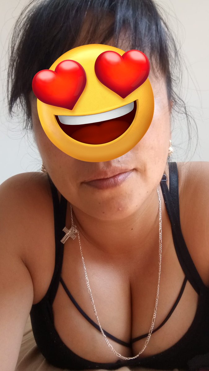 cuartocorreo84's tweet photo. Una picks de mi HW. Hace tiempo que realizó su última travesura, la ando animando que lo vuelva a hacernpeeo se siente un poco insegura, dice q subió de peso. Que opinan, se animarían? https://t.co/VCPmXCSDpQ