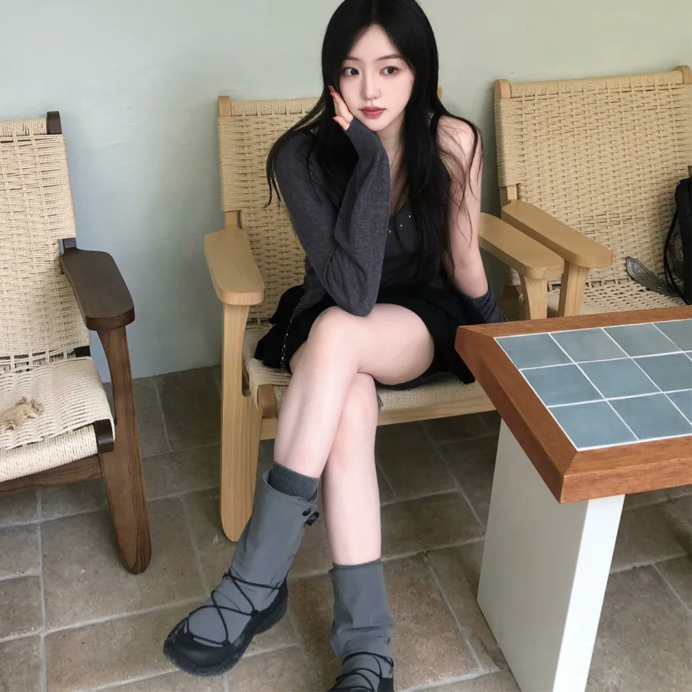 3seek_smith's tweet photo. 컬러 다 귀여운데?
오버록 겉으로 뺀 리버스디자인만 아녓어도 당장산다 https://t.co/rsLxj4dJxb
