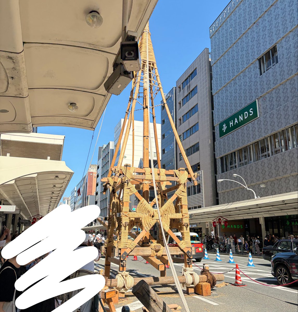 ayumaleje's tweet photo. しゅっきん

レジェ向かう途中で祇園祭の準備してるの見れた。
京都おって一回も見たことない祇園祭
今年みたいわ🥺🥺🥺🥺🥺🥺
#京都leje #Leje https://t.co/dQNqm9y6Lb