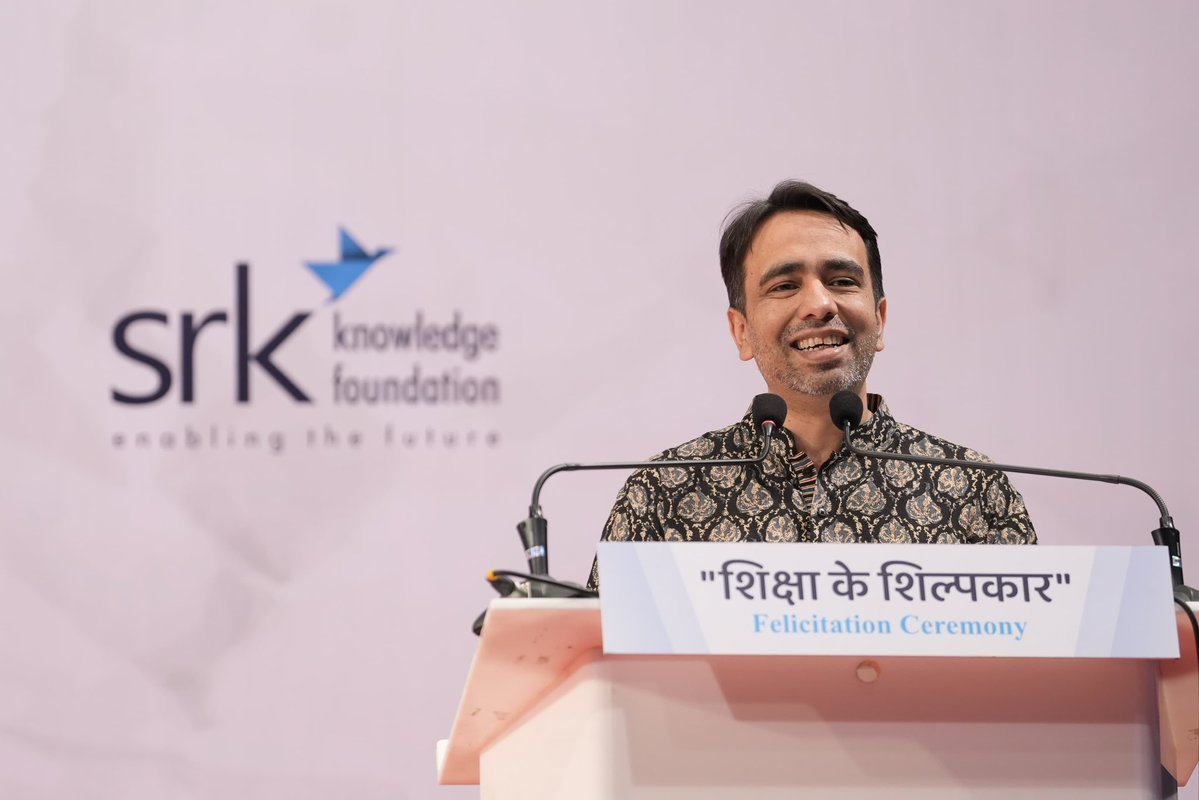 Office_ChJayant's tweet photo. Behind every learner’s journey are educators, mentors and support systems that make progress possible.

At the Shiksha Ke Shilpkar programme in Surat, Hon’ble Minister Shri Jayant Chaudhary joined in recognising teachers, school administrators and scribes whose support enables divyang students to participate fully and confidently in their educational journey.

The initiative, led by Shri Govind Dholakia through SRK Knowledge Foundation, reflects the importance of recognising those who contribute to building a more inclusive, supportive and empowering education ecosystem.

#Education #InclusiveEducation #ShikshaKeShilpkar