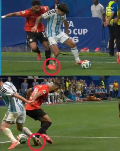 LMC3003's tweet photo. @DashFlowMediaEn @Moun_04 @FinnBalor Are you just rage baiting? The bias is actually incredible. There’s no difference. Either both fouls (they’re not). Or neither of them are. https://t.co/c4aCImEoBj