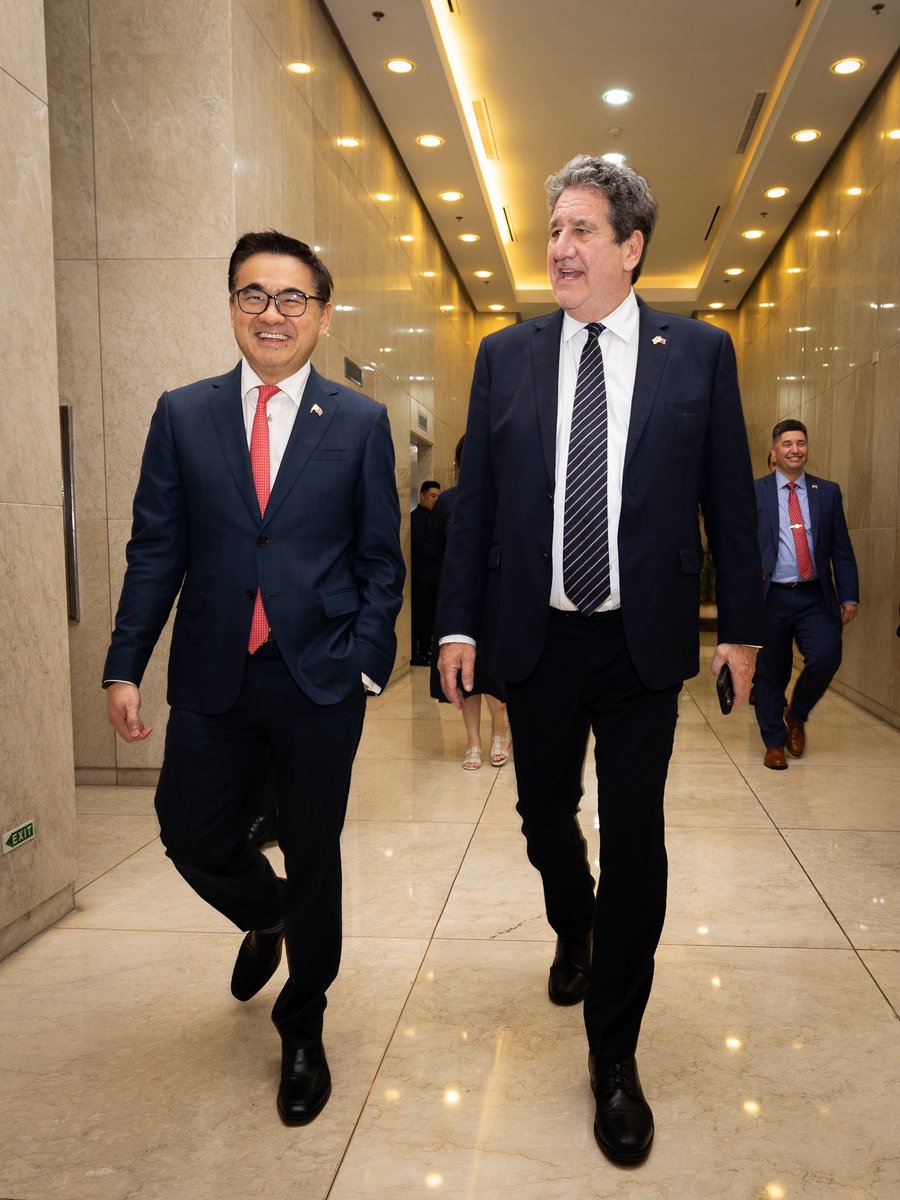 USAmbPH's tweet photo. Billions in two-way trade, thousands of jobs through the #LuzonEconomicCorridor and the Pax Silica Economic Security Zone. We are proud of our work as #PartnersInProsperity. https://t.co/sMVBqclD1y