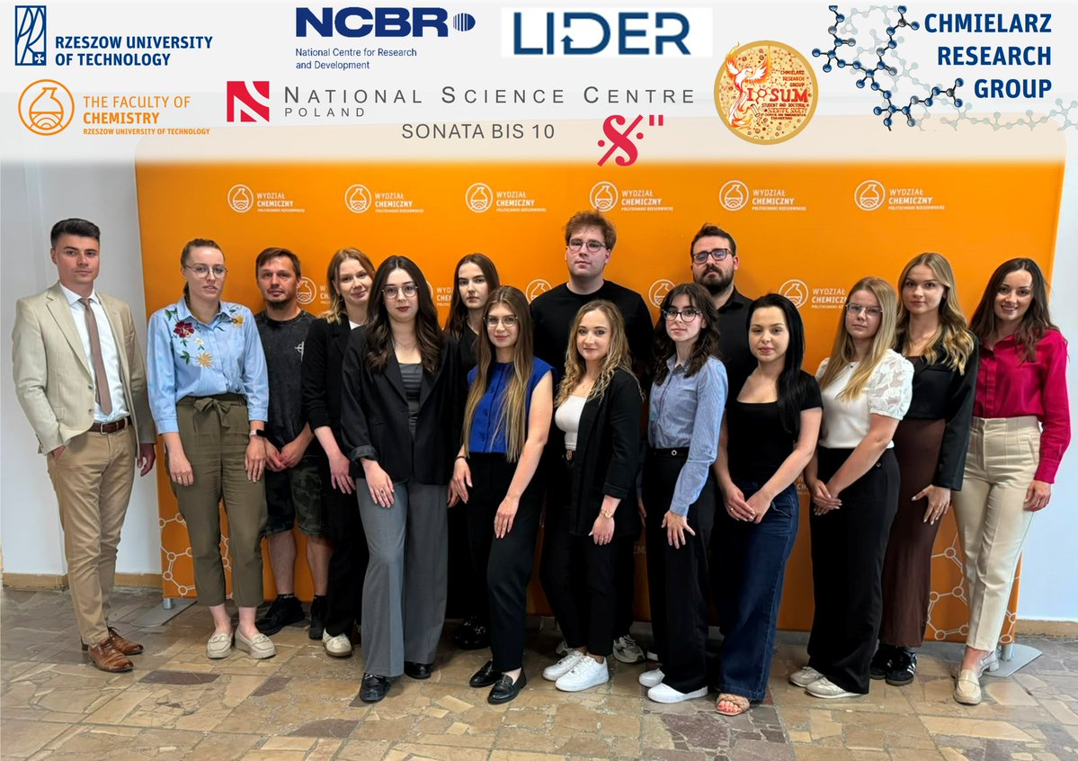 Chmielarz_Group's tweet photo. 📣 Huge congratulations to the freshly defended master's students 👩‍🔬👨‍🔬🧪 in @Chmielarz_Group❗️ 🎊👏
Good luck in your further career❗️🚀
🔬The presented results of master's theses were obtained within the #LIDER 14 @NCBR_pl &amp; @NCN_PL #SONATABIS 10 &amp;  #PRELUDIUMBIS 5🧪
#ATRP #RAFT https://t.co/Y11e3yvliT