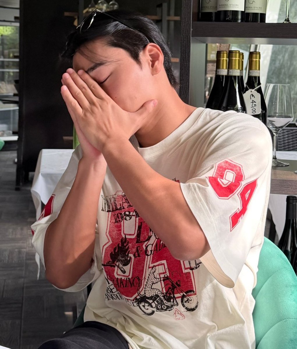 wo0youngbuin's tweet photo. WOW such a long bday date😁 https://t.co/z46e9cgapP